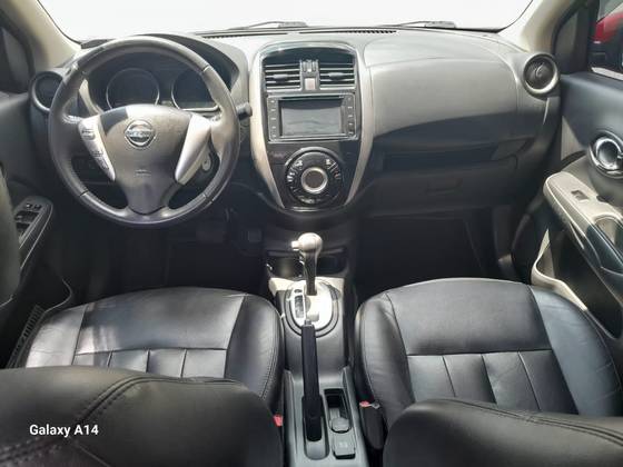 NISSAN VERSA 1.6 16V FLEXSTART UNIQUE 4P XTRONIC NISSAN VERSA 1.6 16V FLEXSTART UNIQUE 4P XTRONIC